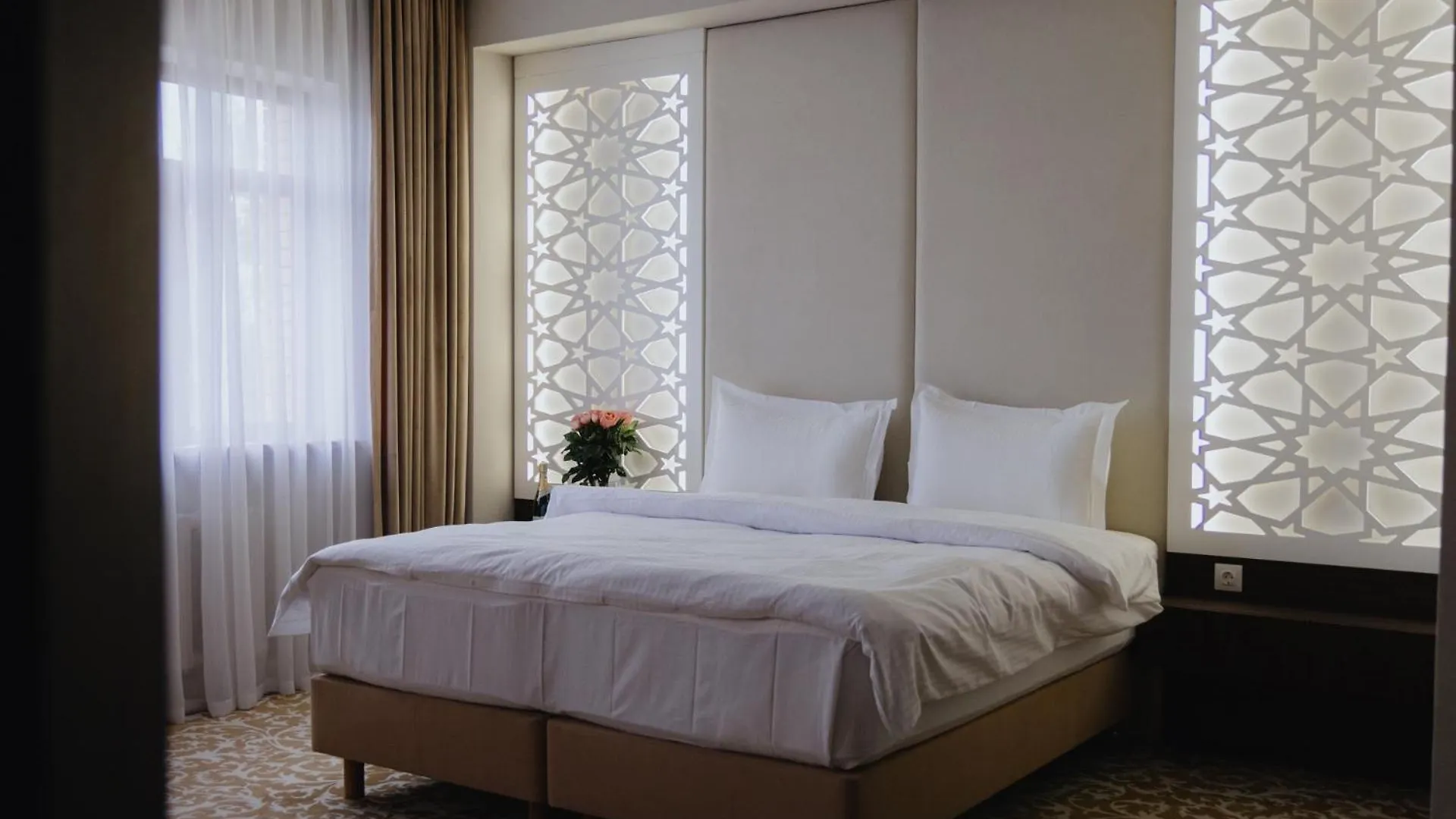 Boutique Hotel Tomiris