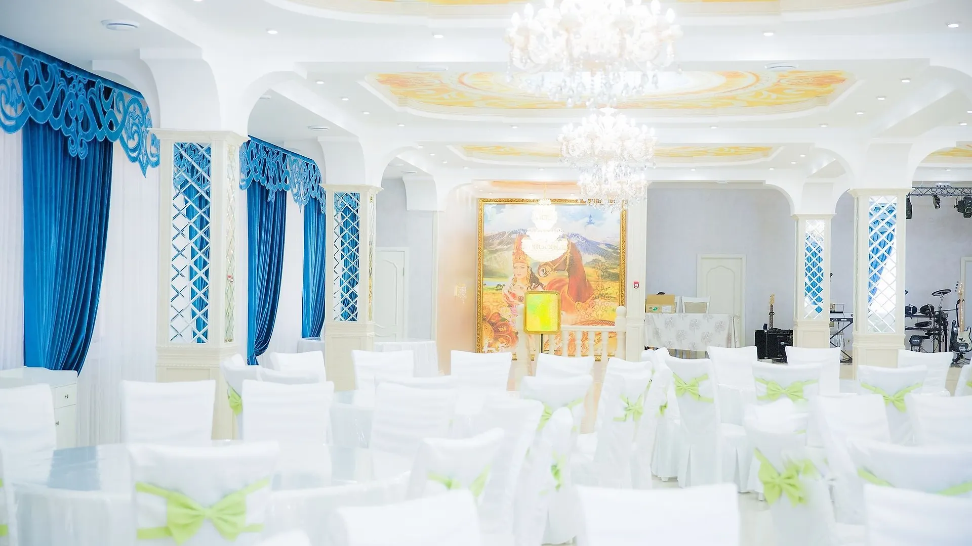אסטנה Boutique Hotel Tomiris