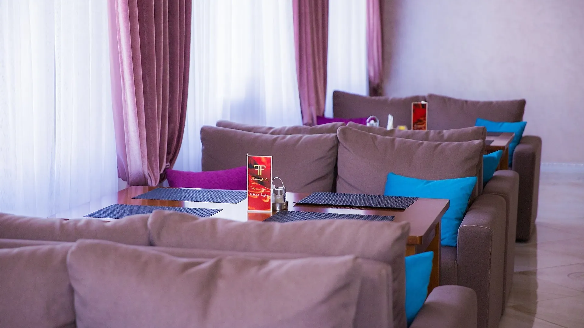 אסטנה Boutique Hotel Tomiris