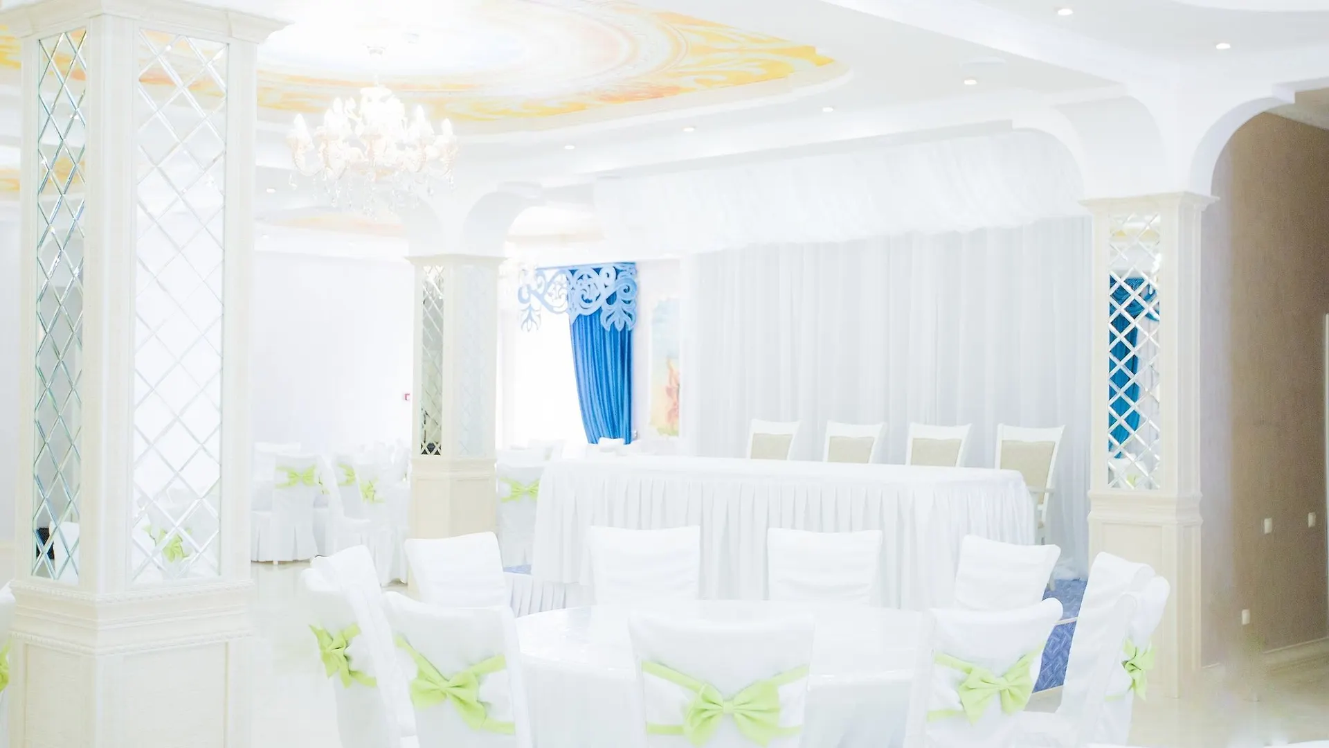 Boutique Hotel Tomiris 4*, Nur-Sultan (Astana)
