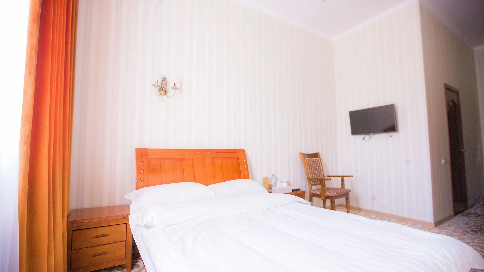 אסטנה Boutique Hotel Tomiris